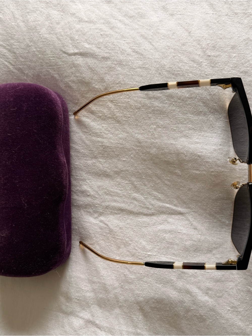Gucci Black and Gold Half-Rim Sunglasses with Purple Case - Picture 6 of 6